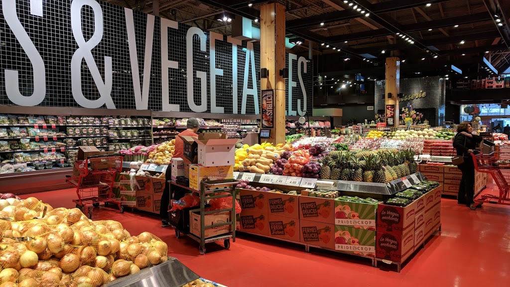 Loblaws | 380 The East Mall, Etobicoke, ON M9B 6L5, Canada | Phone: (416) 695-8990