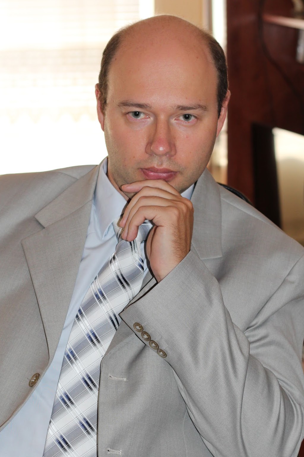 Dmitriy Varelas | 50 Inverlochy Blvd, Thornhill, ON L3T 4T6, Canada | Phone: (416) 893-4496