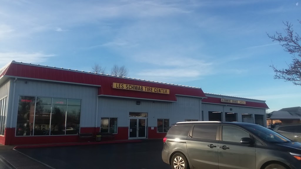 Les Schwab Tire Center | 1731 La Bounty Dr, Ferndale, WA 98248, USA | Phone: (360) 380-4660