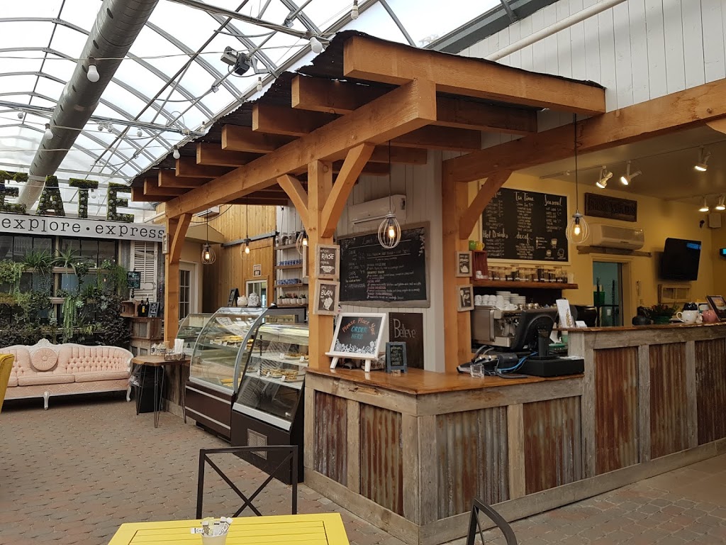 The Watering Can Pastry Market | 3711 King St, Vineland, ON L0R 2C0, Canada | Phone: (905) 562-3721