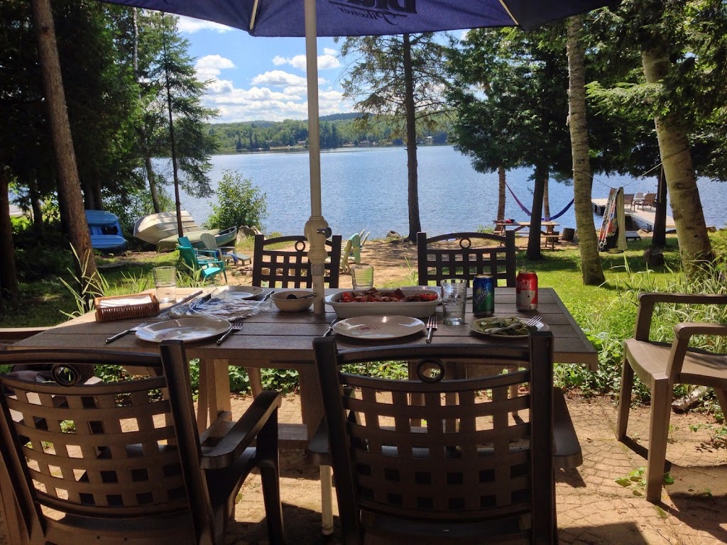 Wild Wild Rest | 1194 Dignan Rd, Haliburton, ON K0M 1S0, Canada | Phone: (416) 540-6178