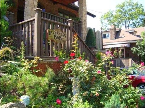 Inverness High Park Bed and Breakfast | lodging | 287 Humberside Ave, Toronto, ON M6P 1L4, Canada | 4167692028 OR +1 416-769-2028