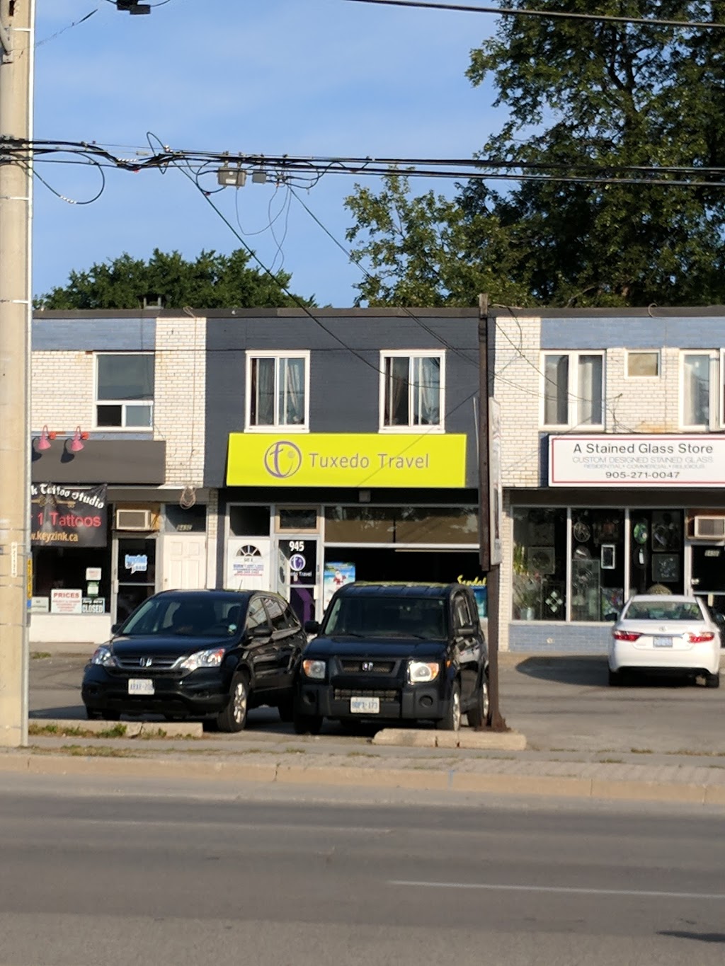 Tuxedo Travel | 915 Inverhouse Dr Unit 82, Mississauga, ON L5J 4B2, Canada | Phone: (905) 567-9493