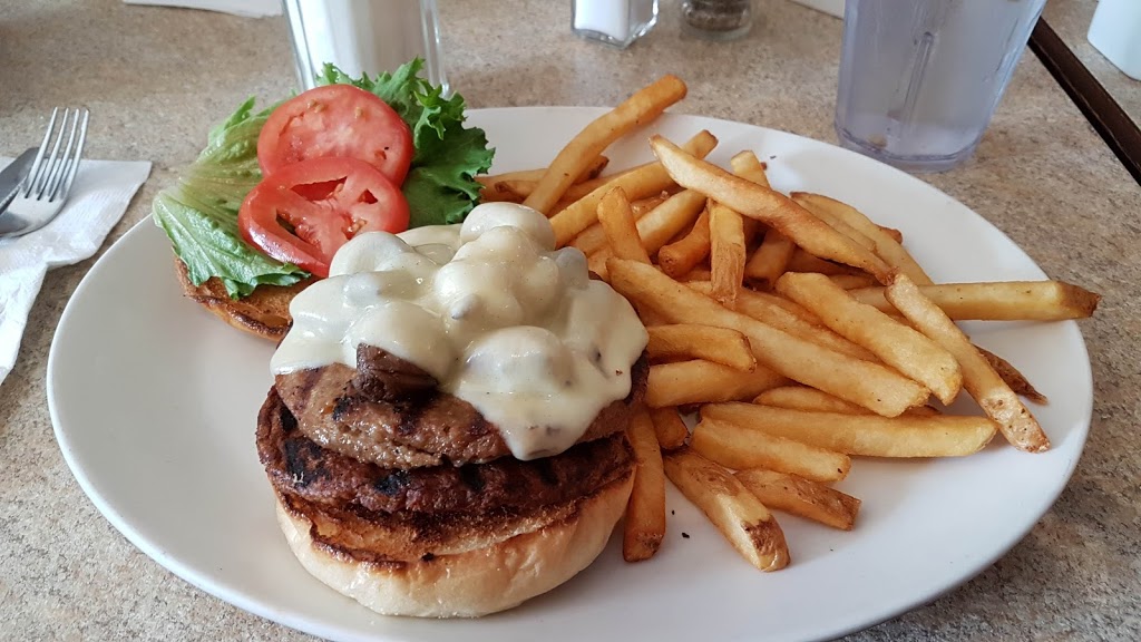 Daily Grill Restaurant | 615 Davenport Rd, Waterloo, ON N2V 2G2, Canada | Phone: (519) 886-4752