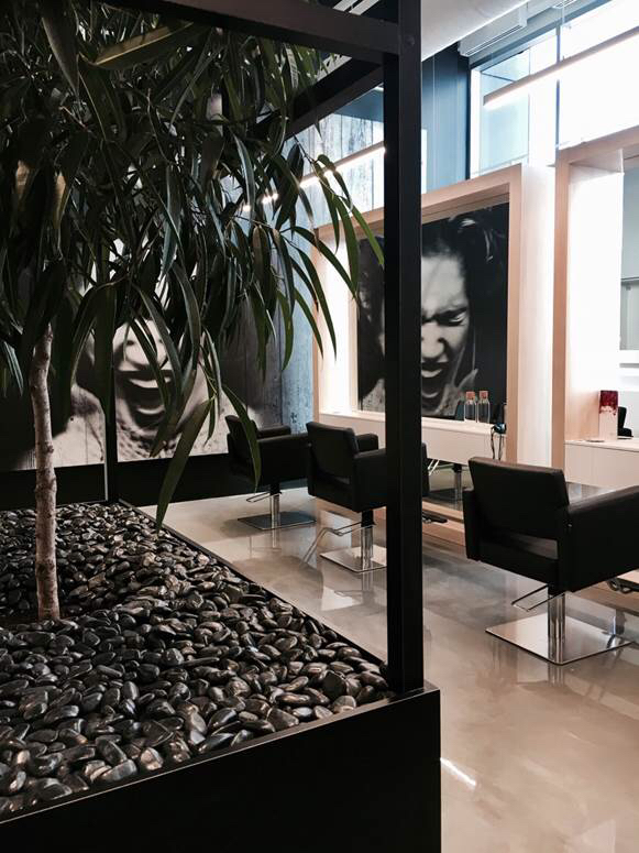 Oli & Eve Maison de Coiffure | 1225 Rue Saint-Charles Ouest #160, Longueuil, QC J4K 0B9, Canada | Phone: (514) 572-2264