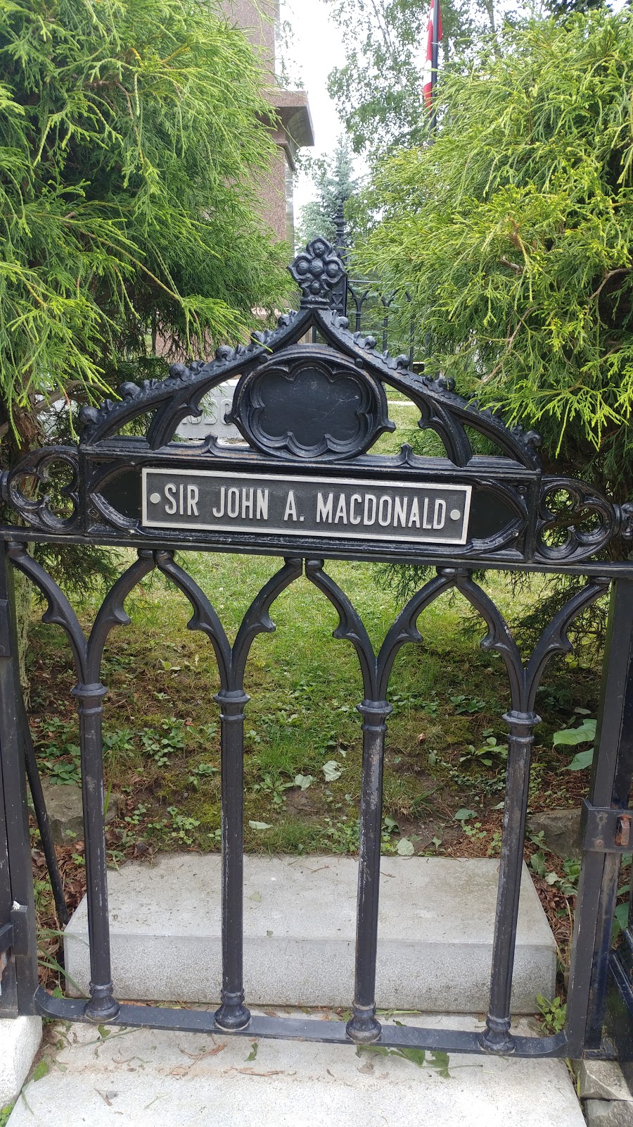 Sir John A. Macdonald Gravesite | Cataraqui North, Kingston, ON K7M, Canada | Phone: (613) 546-6545