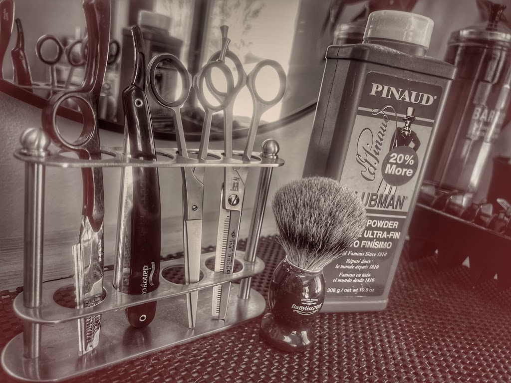 Razors Edge Barbershop. | 1116 Pembroke St W, Pembroke, ON K8A 5R5, Canada | Phone: (613) 631-1007