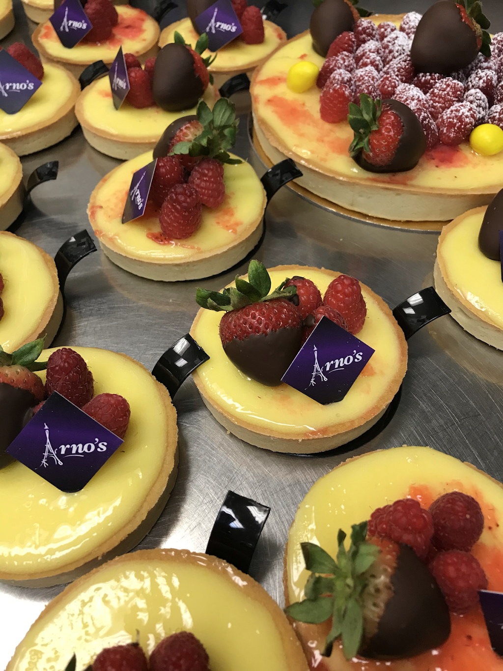 Arnos Fine French Pastry Inc. | 10038 116 St NW, Edmonton, AB T5K 1V6, Canada | Phone: (780) 760-0717