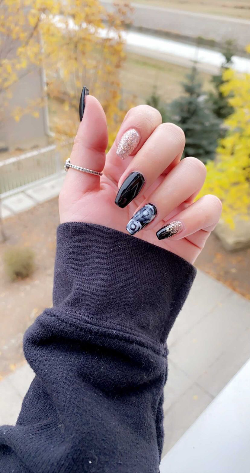 LV Nails & Spa | 300 Merganser Dr W, Chestermere, AB T1X 1L6, Canada | Phone: (403) 452-2638