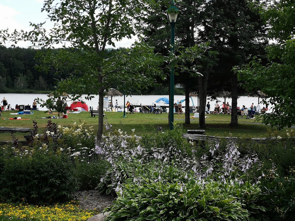 Eco Parc Des Etchemins | 213 1re Avenue, Lac-Etchemin, QC G0R 1S0, Canada | Phone: (418) 625-3272