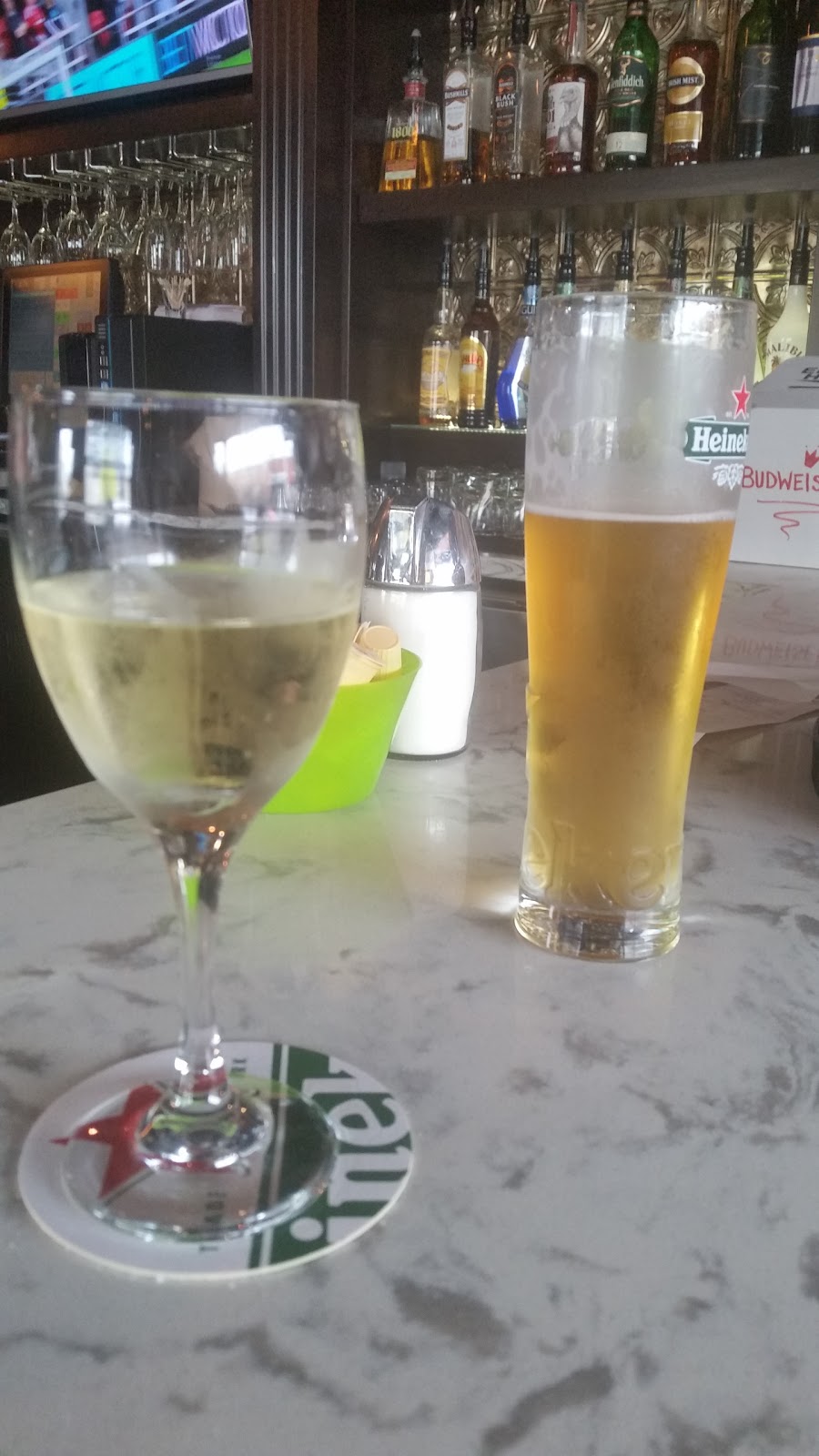 Daniel OConnells Irish Pub | 1211 Wellington St W, Ottawa, ON K1Y 2Z8, Canada | Phone: (613) 724-2200