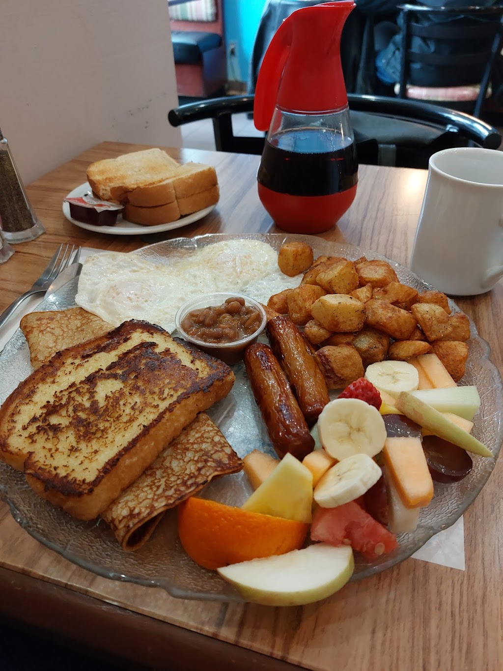 A la Fine Pointe | 2527 Rue Centre, Montréal, QC H3K 1H7, Canada | Phone: (514) 932-9847