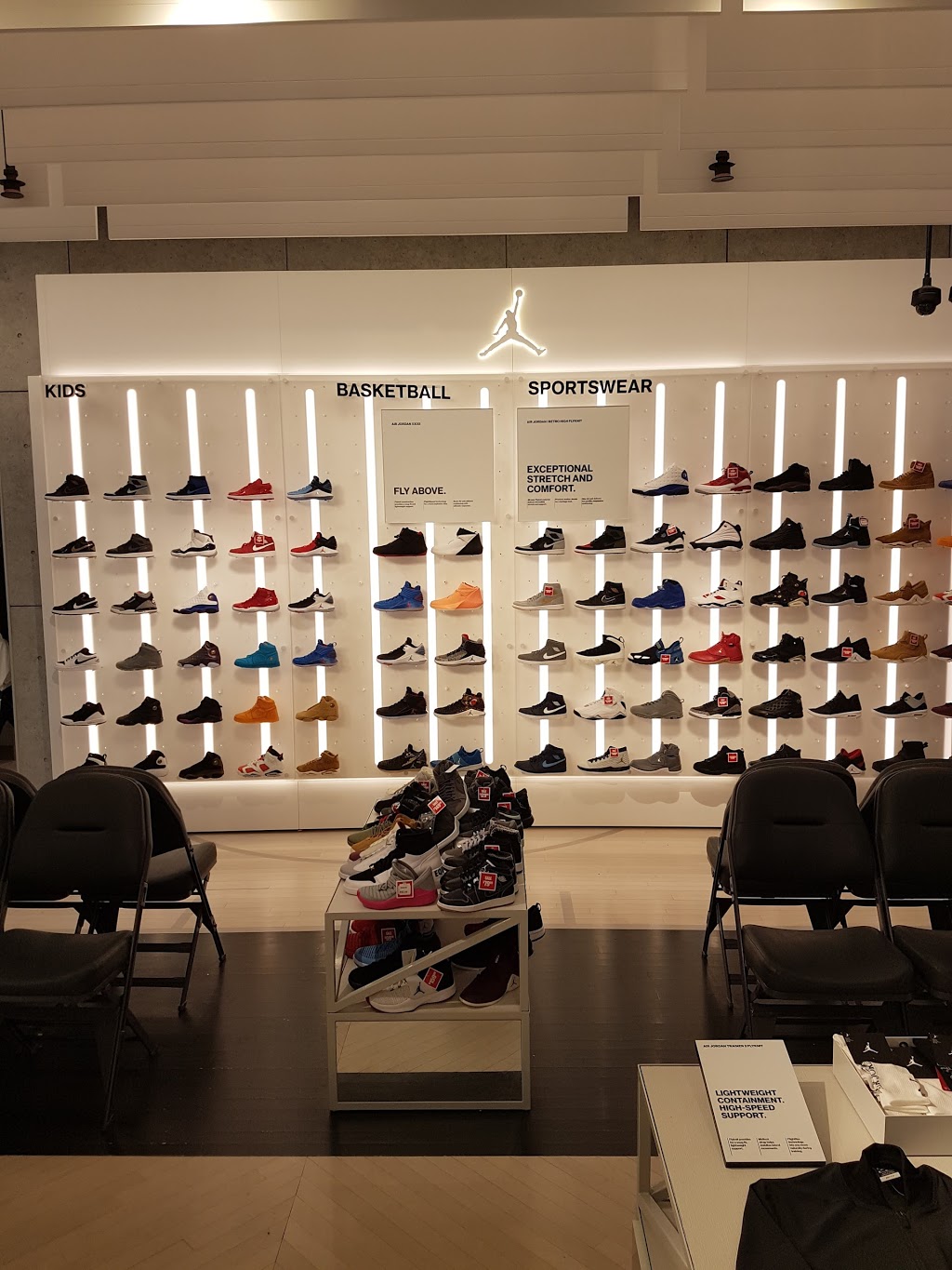 Footaction | 300 Borough Dr Unit 84, Scarborough, ON M1P 4P5, Canada | Phone: (416) 290-5286