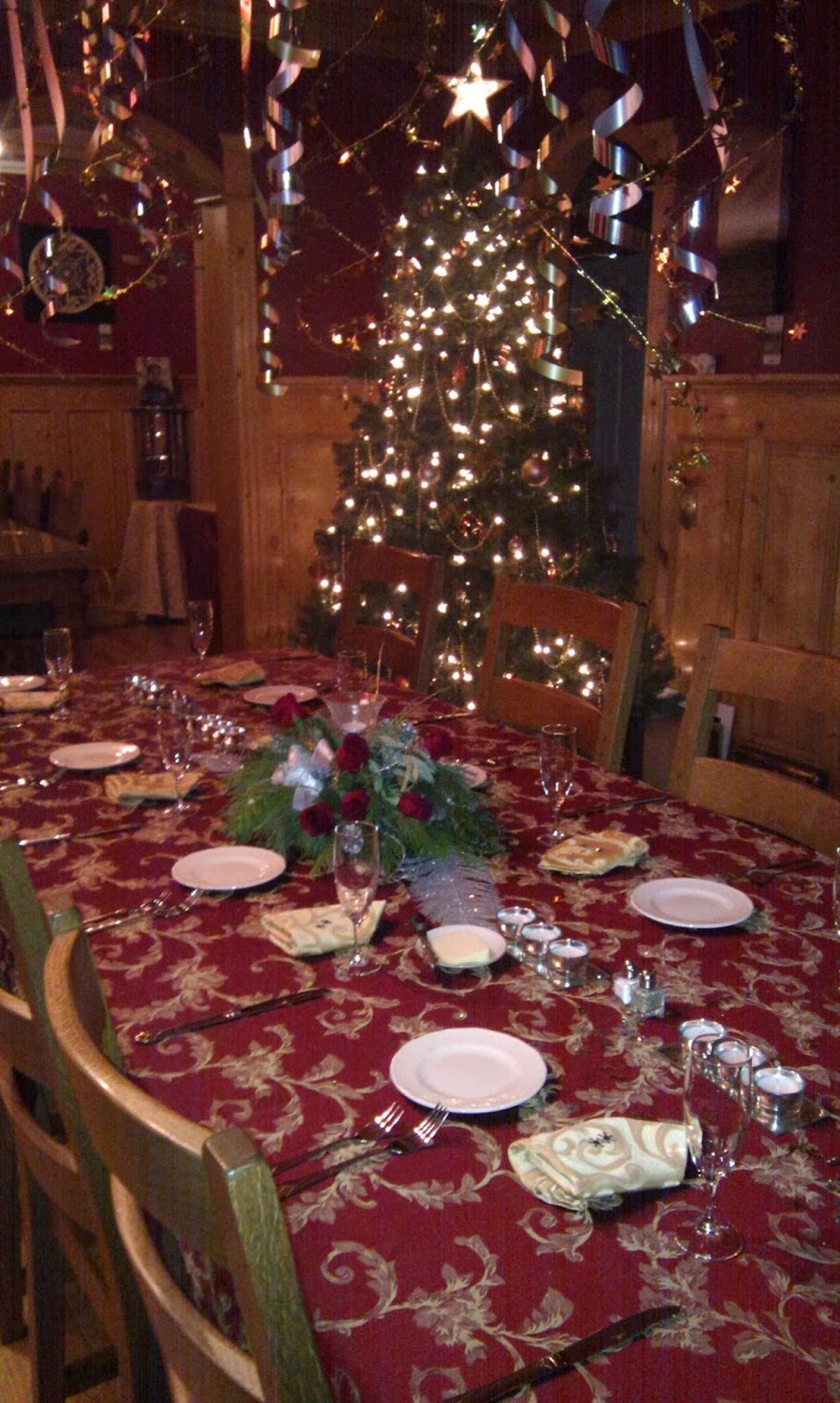 Heartwood Inn | 320 Railway Ave E, Drumheller, AB T0J 0Y4, Canada | Phone: (403) 823-6495