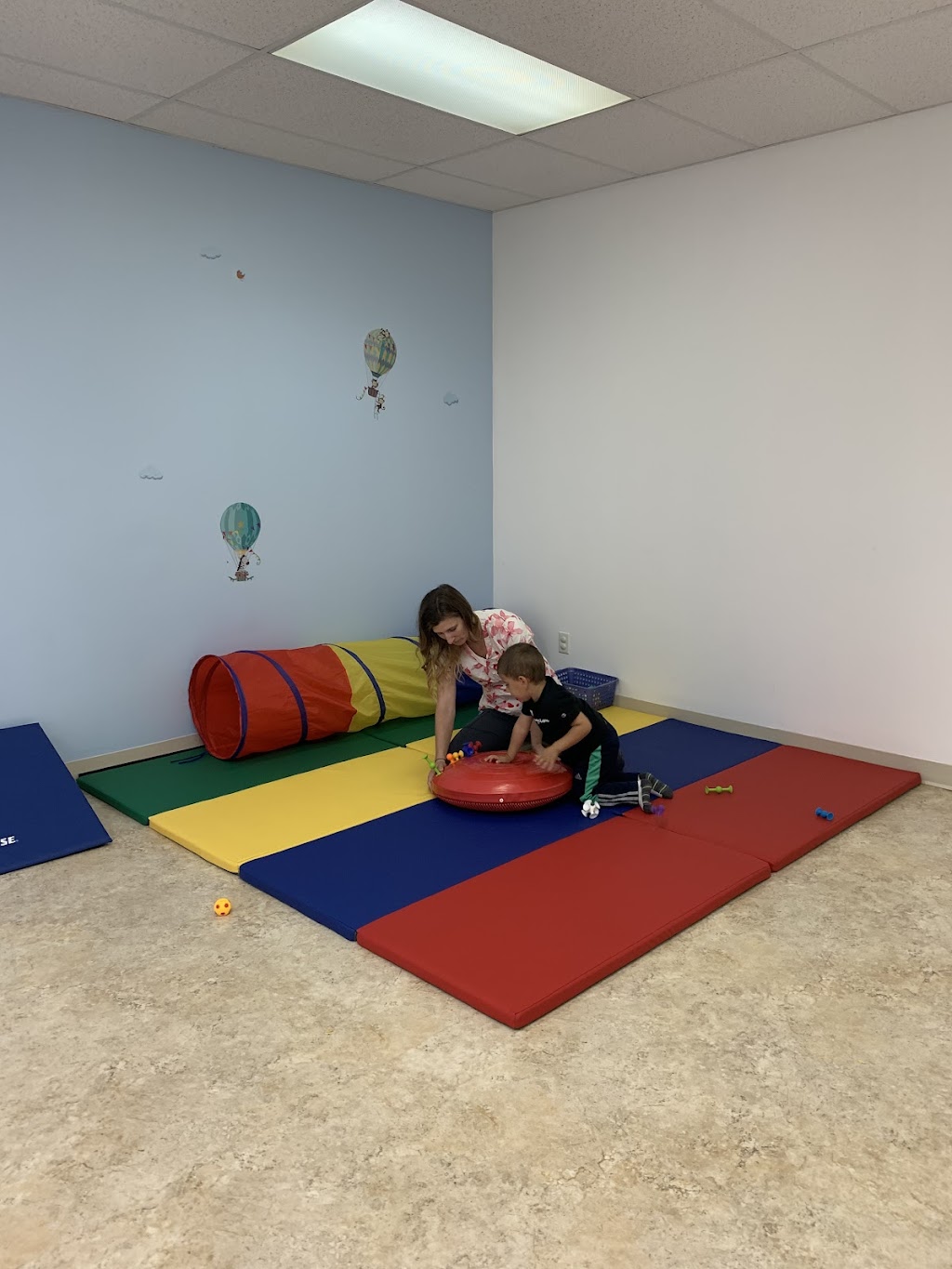 Little Feet Children’s Physiotherapy | 550 Archibald St, Winnipeg, MB R2J 0X4, Canada | Phone: (204) 996-0144