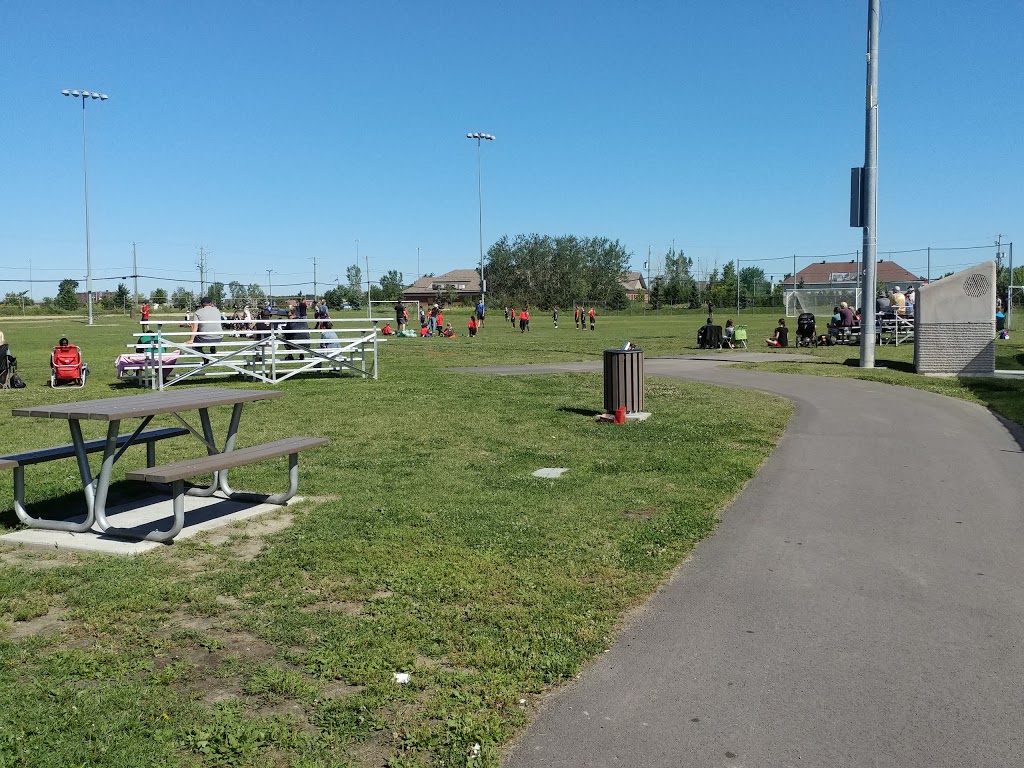 Parc Victor-Brillon | 1596 Rue André-Labadie, Beloeil, QC J3G 5R5, Canada | Phone: (450) 467-2835