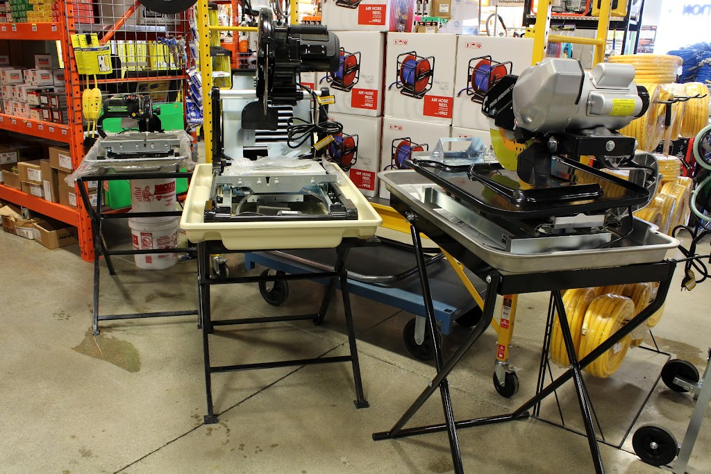 Location DOutils Thetford | 1425 Bd Frontenac E, Thetford Mines, QC G6G 7Z5, Canada | Phone: (418) 335-5245