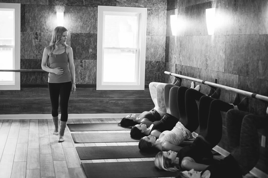 The Barre Studio, Five Points | 339 Rhode Island St, Buffalo, NY 14213, USA | Phone: (917) 573-4151