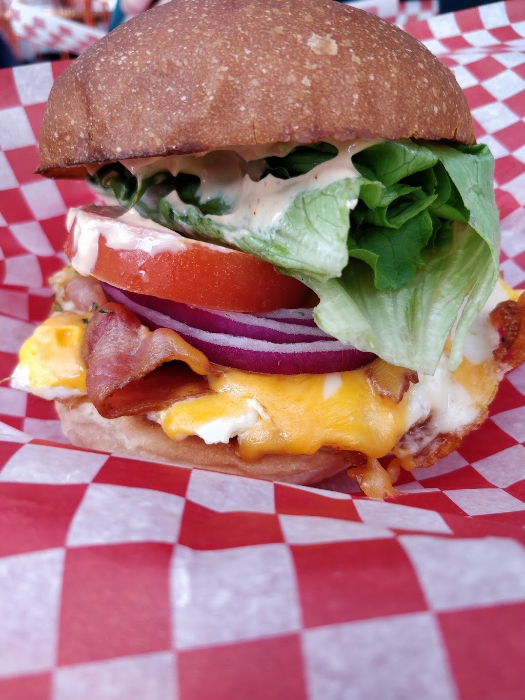 Robs Lighthouse Eatery | 1751 Cowichan Bay Rd, Cowichan Bay, BC V0R 1N1, Canada | Phone: (250) 597-2006