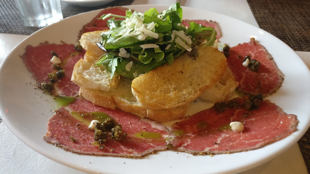 Med Grill Royal Oak | 4512 W Saanich Rd, Victoria, BC V8Z 3G4, Canada | Phone: (250) 727-3444