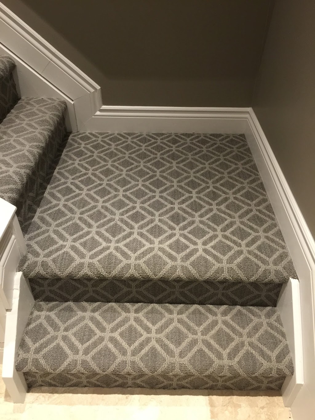 Direct Carpet | 1500 Upper Middle Rd W #233, Oakville, ON L6M 0C2, Canada | Phone: (905) 575-7847