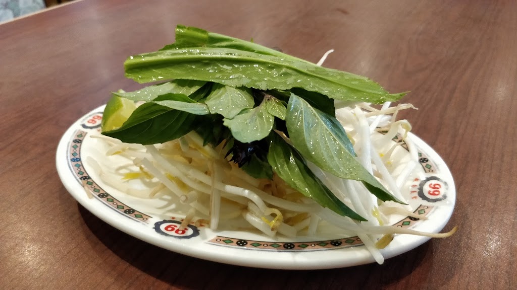 Pho Mi 99 | 5955 Latimer Dr #8, Mississauga, ON L5V 0B7, Canada | Phone: (905) 542-8899