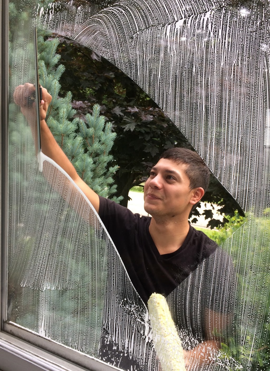 Clear Choice Window Cleaning | 679 Glen Forrest Blvd, Waterloo, ON N2L 4C8, Canada | Phone: (905) 962-5787