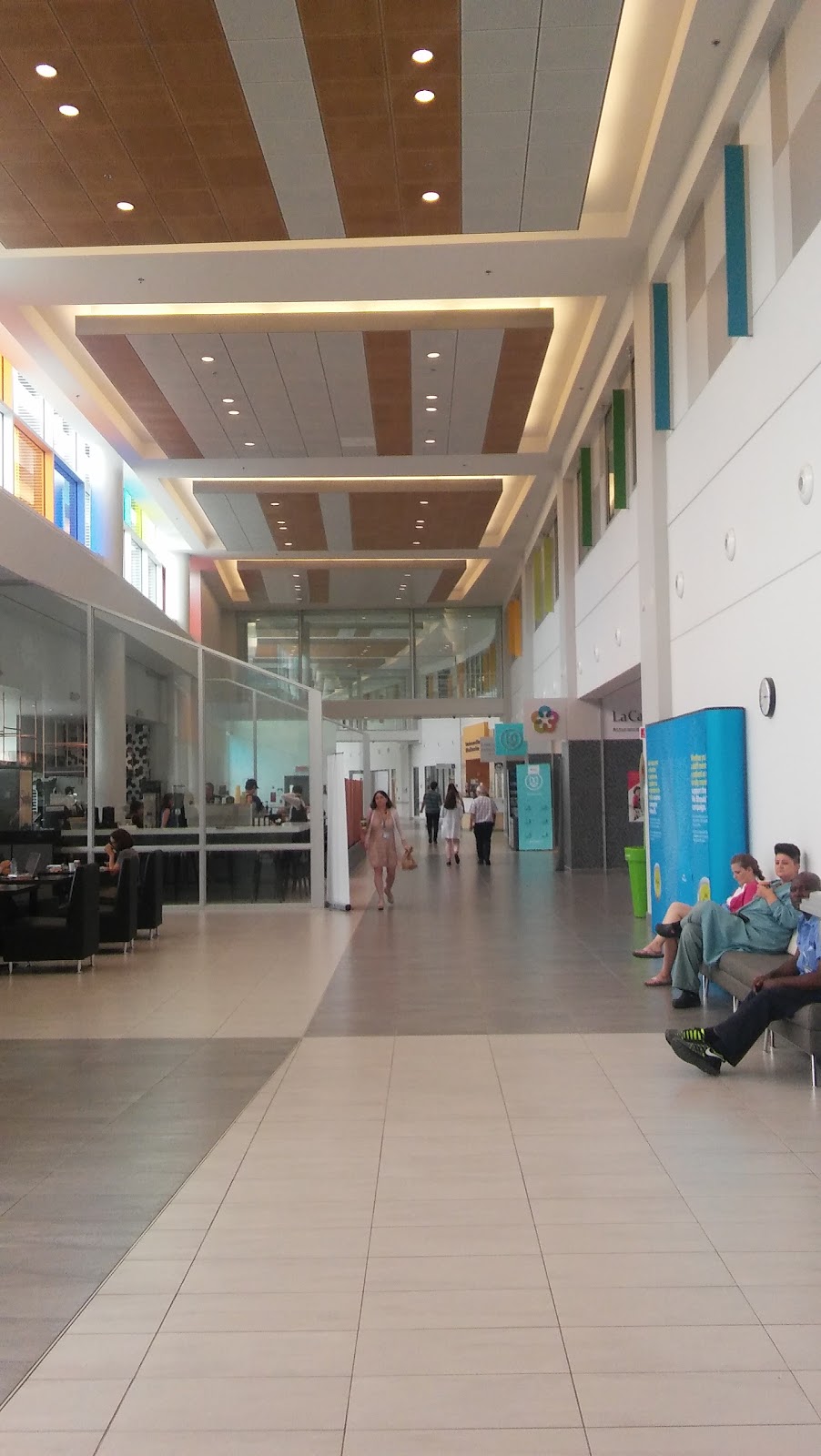 Montreal Childrens Hospital | 1001 Boulevard Décarie, Montréal, QC H4A 3J1, Canada | Phone: (514) 412-4400