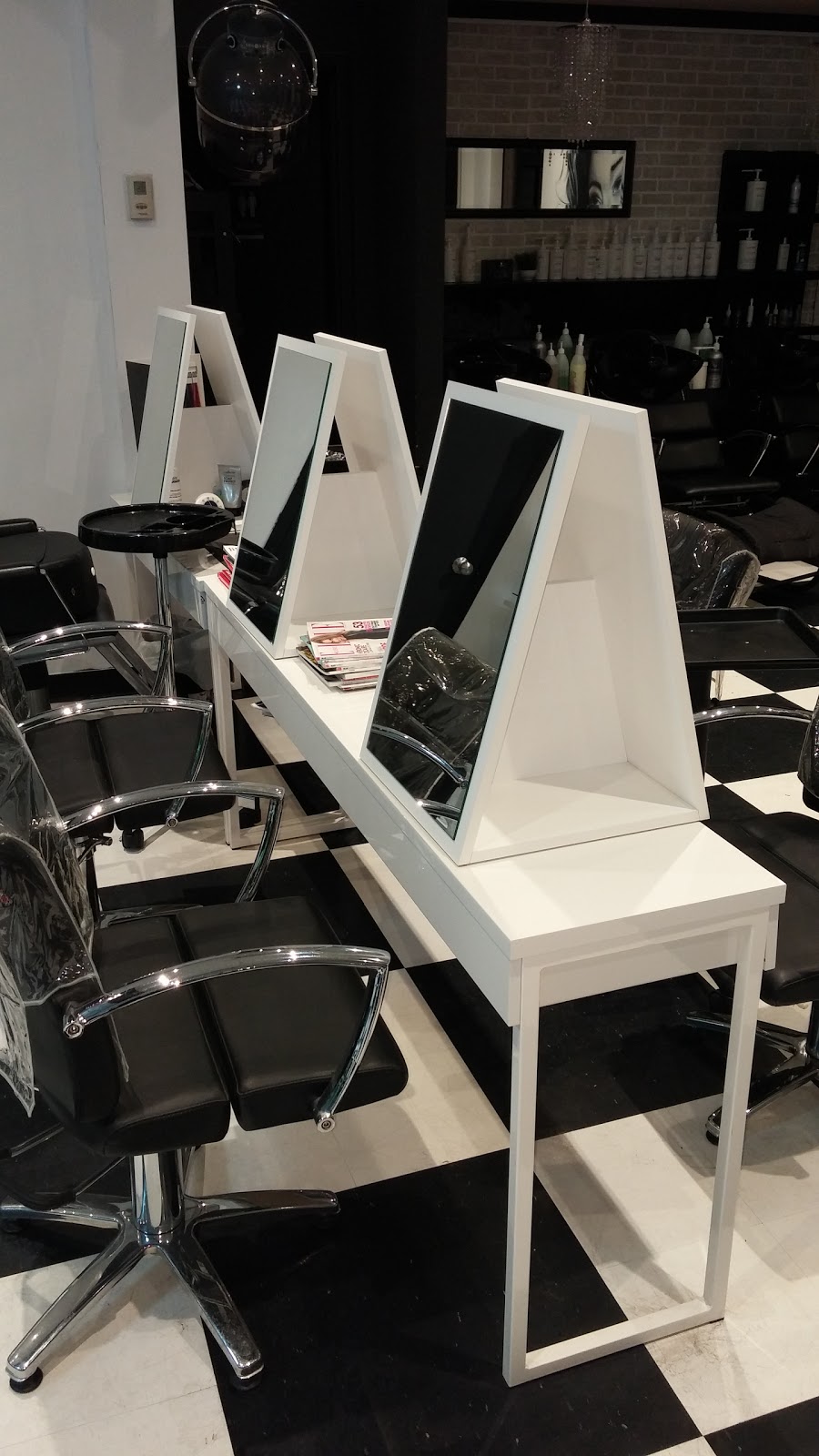 Espace coiffure kim | 3918 c Boulevard Taschereau, Greenfield Park, QC J4V 2H9, Canada | Phone: (450) 672-4332