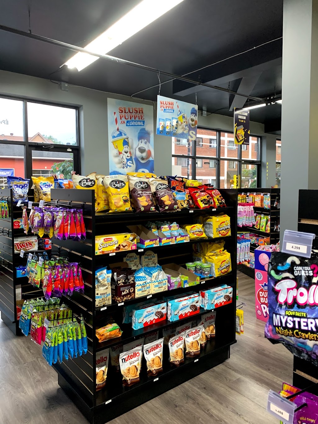 Ô Dépanneur | 6005 Boul Gouin O, Montréal, QC H4J 1E7, Canada | Phone: (514) 334-1898