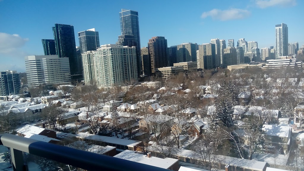 Avonshire Park | 125 Harrison Garden Blvd, North York, ON M2N 2T2, Canada | Phone: (416) 338-4386