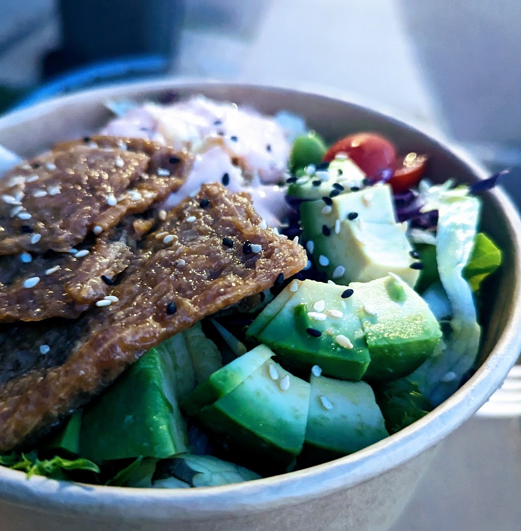 Pàng Tea et Poké_Ste-Anne | 117 Rue Ste Anne, Sainte-Anne-de-Bellevue, QC H9X 1M3, Canada | Phone: (514) 457-2666