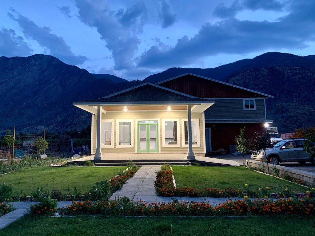 Orchard View Motel | 3059 BC-3, Keremeos, BC V0X 1N1, Canada | Phone: (250) 499-0442