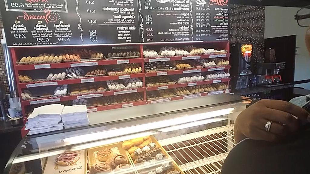 Donut Kraze | 406 Dingens St, Buffalo, NY 14206, USA | Phone: (716) 824-4527