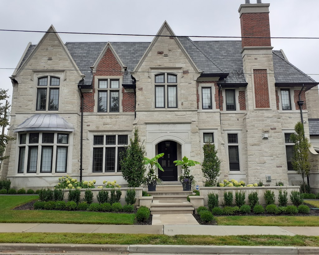 Mayfair Homes | 2 Thorncliffe Park Dr #33, East York, ON M4H 1G9, Canada | Phone: (416) 949-5050