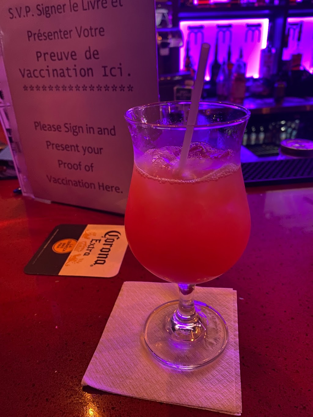 Bar Montis | 10411 Boul Gouin O, Roxboro, QC H8Y 1S3, Canada | Phone: (514) 684-1422