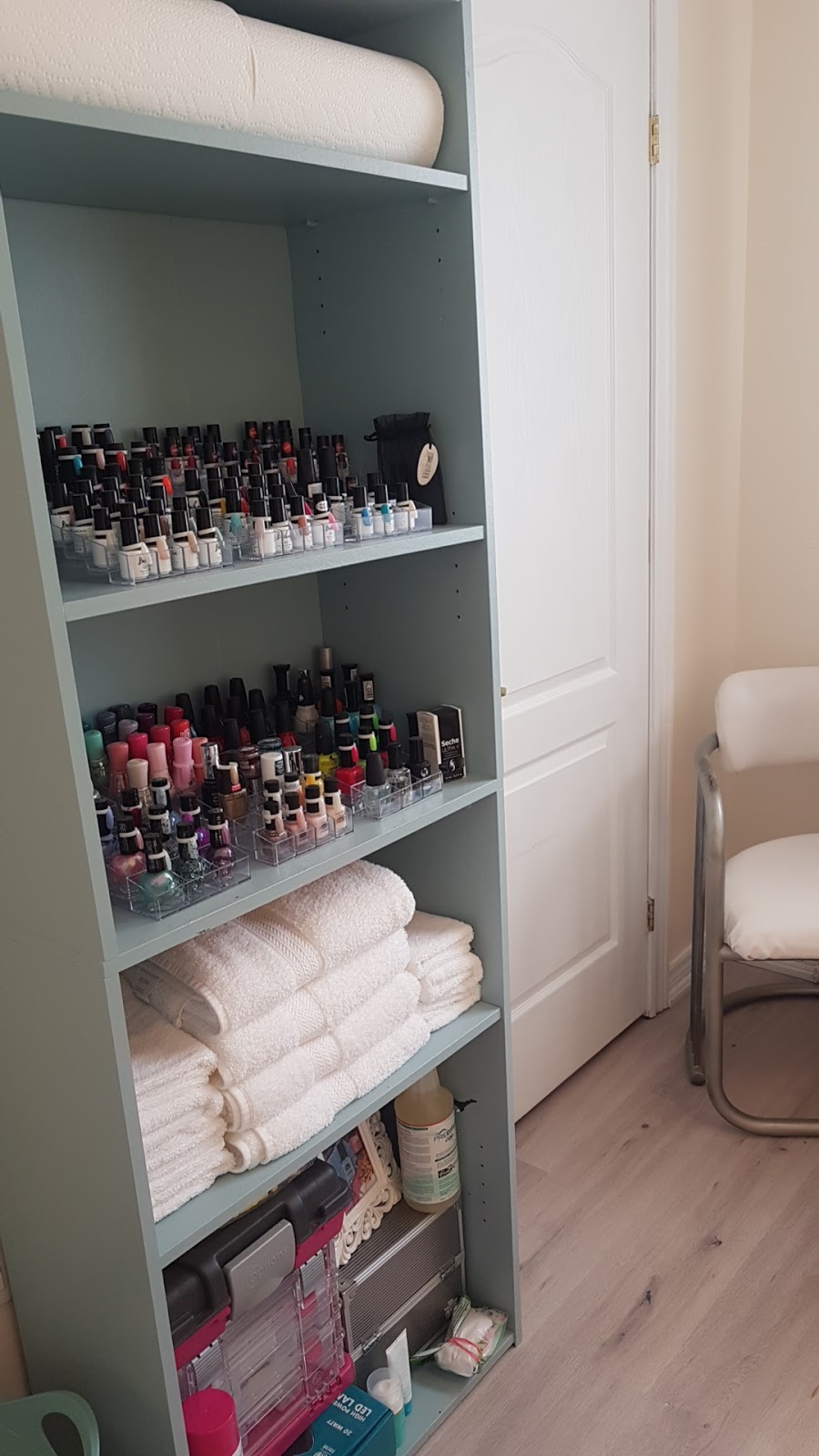 Nails by Nicole | 142 Marion St, Shelburne, ON L0N 1S2, Canada | Phone: (519) 806-0533