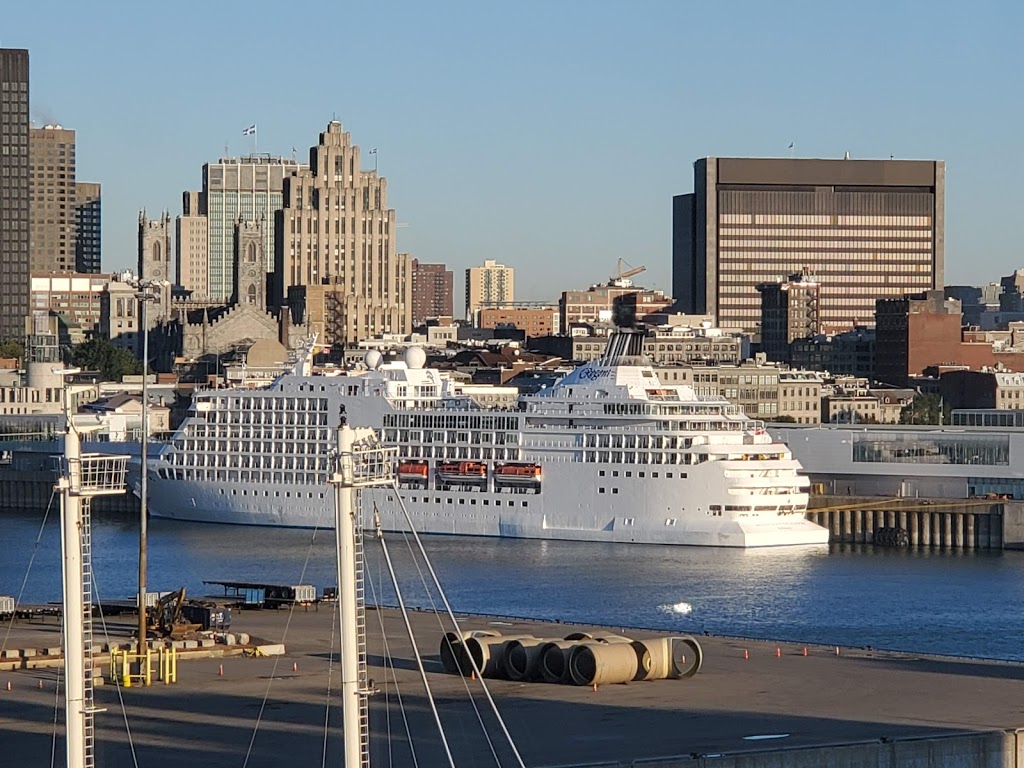 Tropiques Nord | Tropiques Nord, 2500 Av Pierre-Dupuy, Montreal, QC H3C 4L1, Canada | Phone: (514) 397-0202