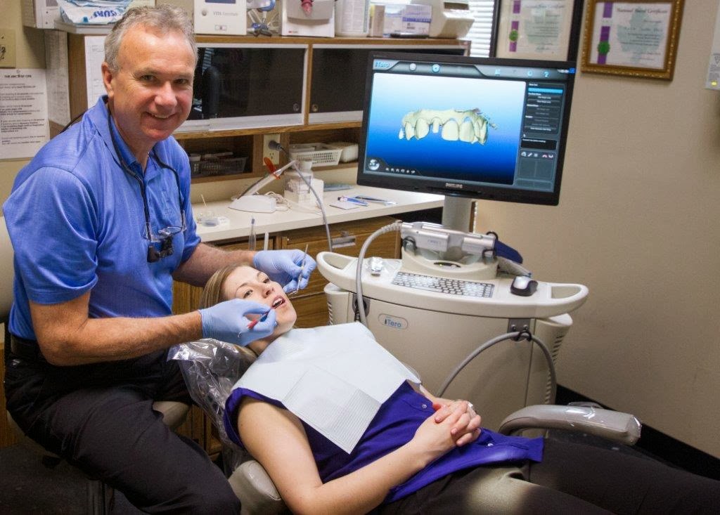 River Oaks Dental | 2169 Sixth Line, Oakville, ON L6H 3N7, Canada | Phone: (905) 842-4406