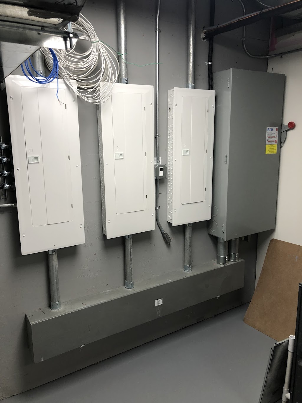 Oakview Electric Inc | 83 Oakenwald Crescent, Steinbach, MB R5G 1M6, Canada | Phone: (204) 381-4735