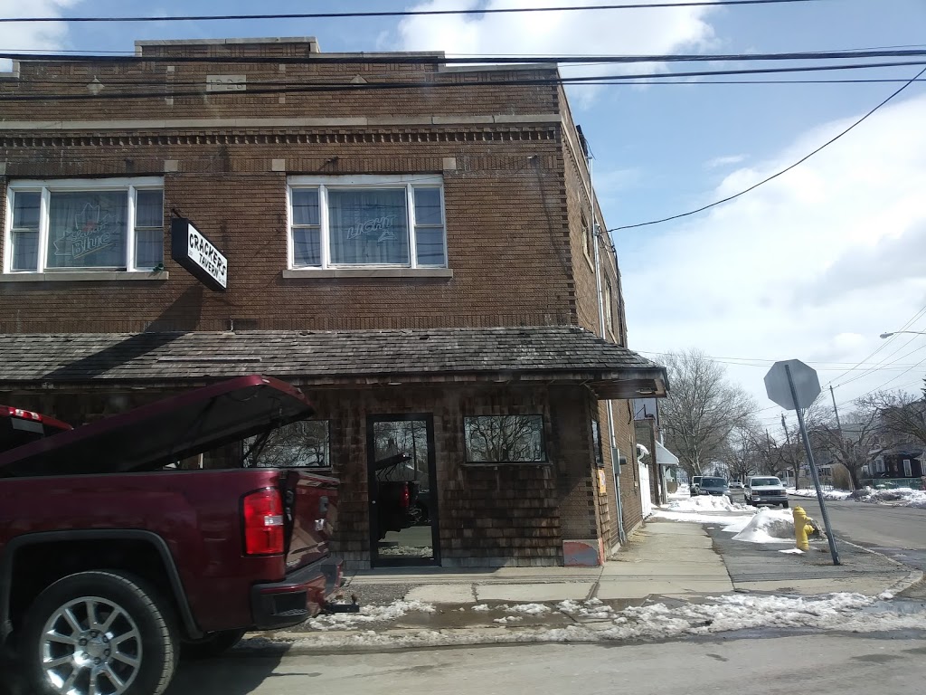 Crackers Tavern | restaurant | 301 Hyde Park Blvd, Niagara Falls, NY 14303, USA