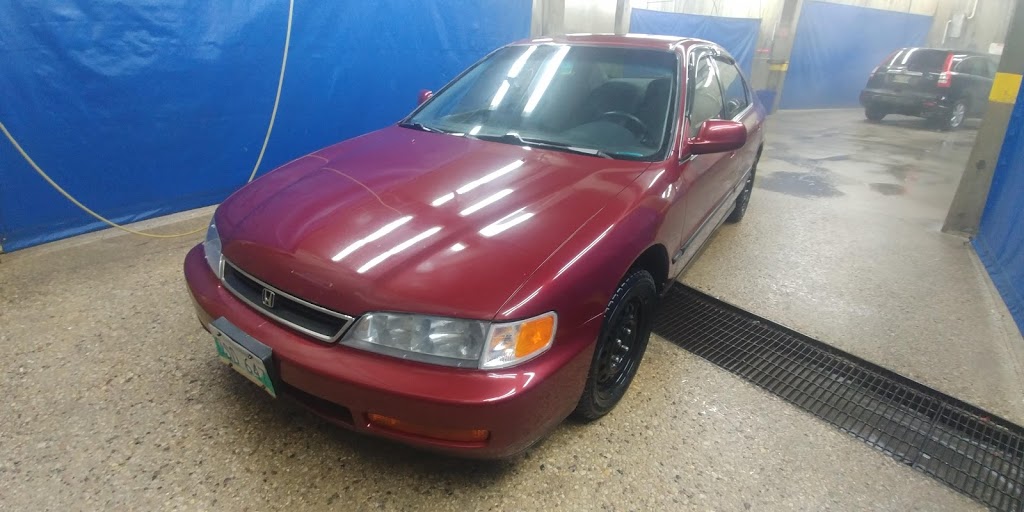 Mississippi Jacks Car Wash & Convenience Centre | 1034 Beaverhill Blvd, Winnipeg, MB R2J 4B1, Canada | Phone: (204) 253-1870