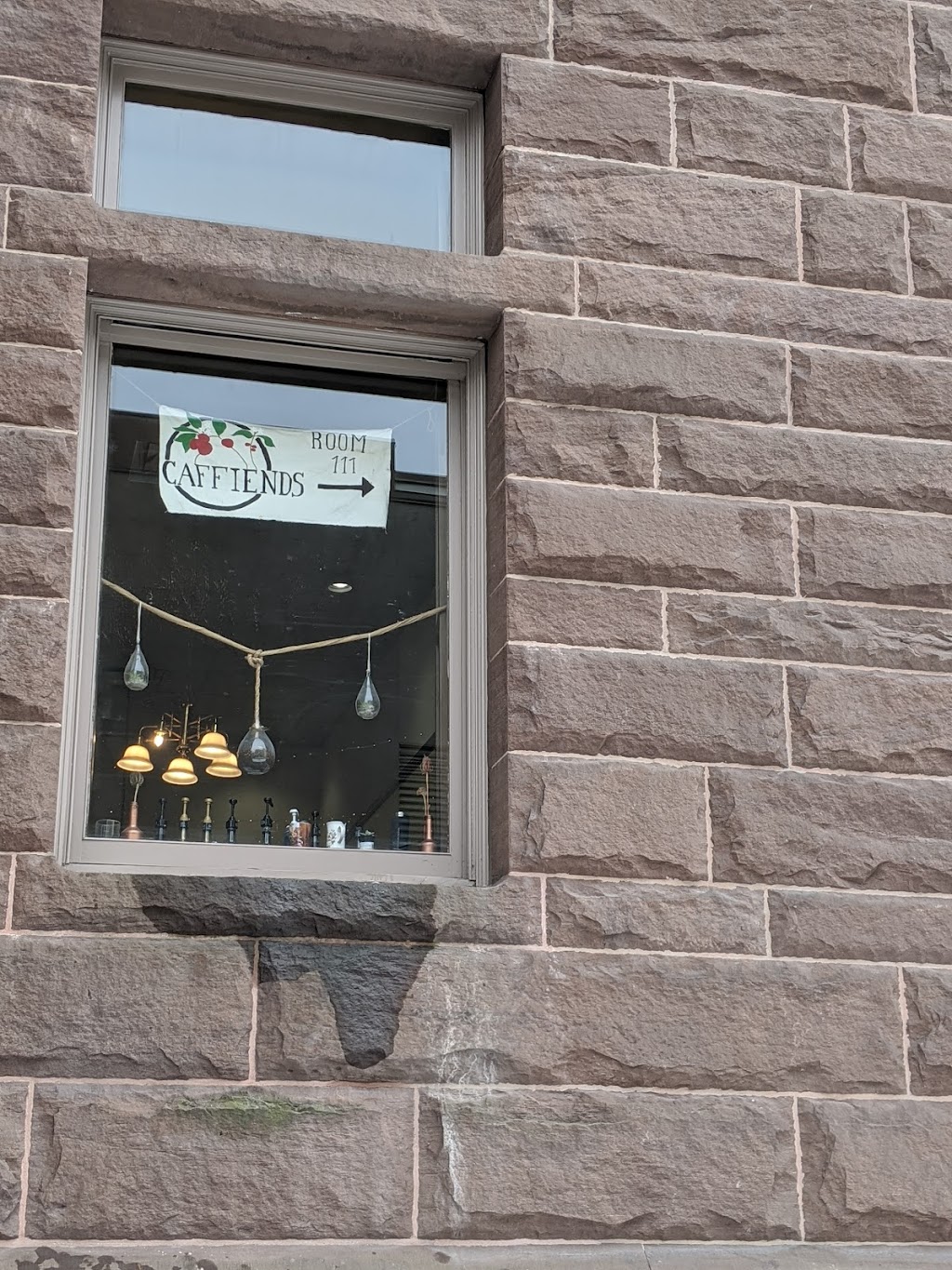 Caffiends | 91 Charles St W #111, Toronto, ON M5S 1K6, Canada | Phone: (647) 987-7587