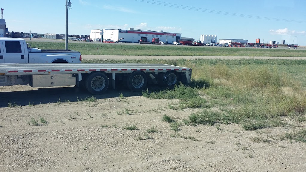 Southern Industrial & Truck Ltd | 300 South Side Hway 13 & 39, S Service Rd, Weyburn, SK S4H 2K7, Canada | Phone: (306) 842-2422