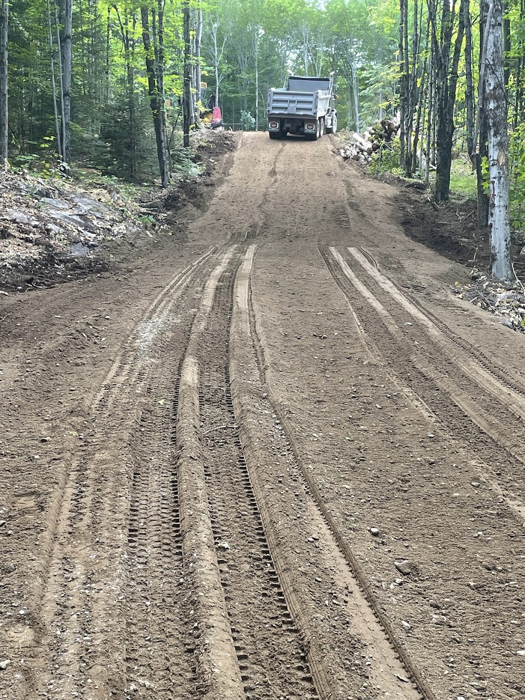Wilbee Contracting | Swan Rd, Minden, ON K0M 2K0, Canada | Phone: (705) 457-0305