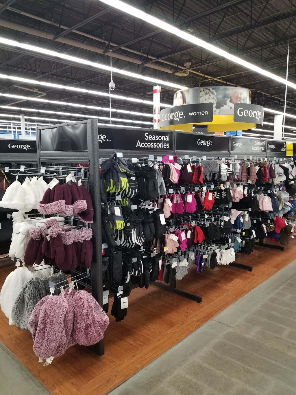Walmart Waterloo Store | 70 Bridgeport Rd E, Waterloo, ON N2J 2J9, Canada | Phone: (519) 746-6700