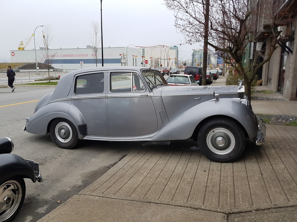 Krangle Automotive & Transmission | 346 Esplanade E, North Vancouver, BC V7L 1A4, Canada | Phone: (604) 986-7200