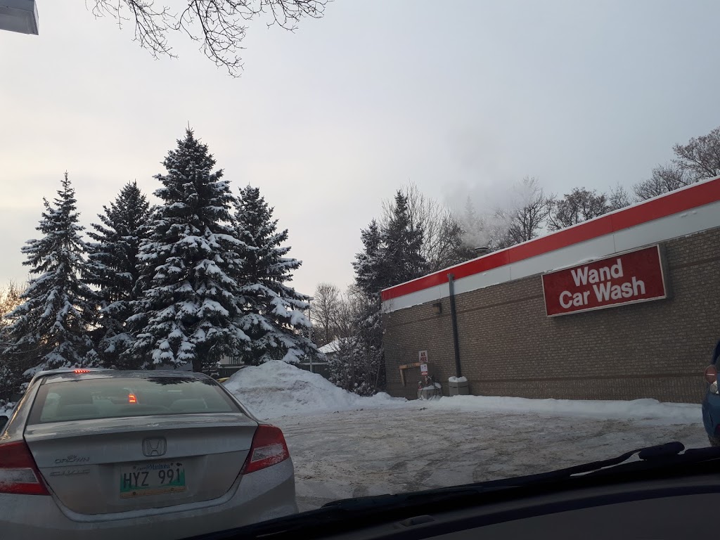 Petro-Canada | 670 St Annes Rd, Winnipeg, MB R2N 3M6, Canada | Phone: (204) 253-4366