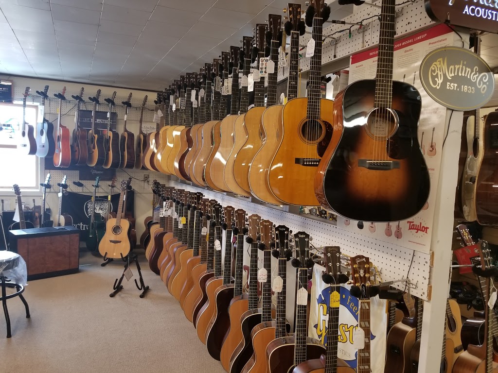 Dicks Country Store | 7429 US-11, Churubusco, NY 12923, USA | Phone: (518) 497-6962
