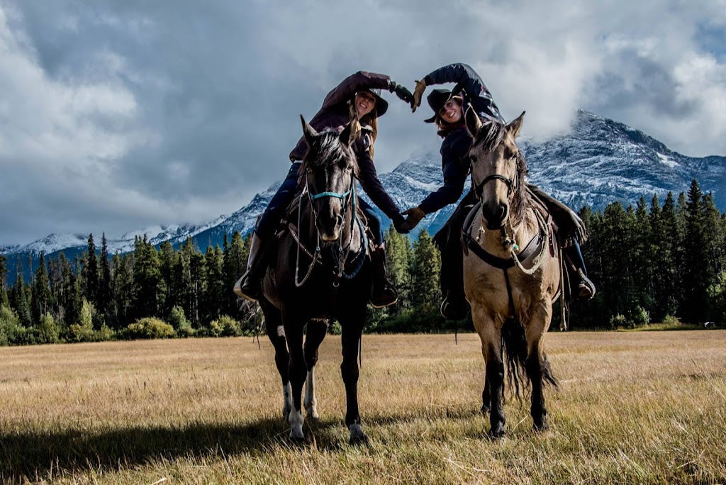 Bracewells Alpine Wilderness Adventures | Tatlayoko Road, Cariboo J, BC V0L 1W0, Canada | Phone: (778) 786-0926